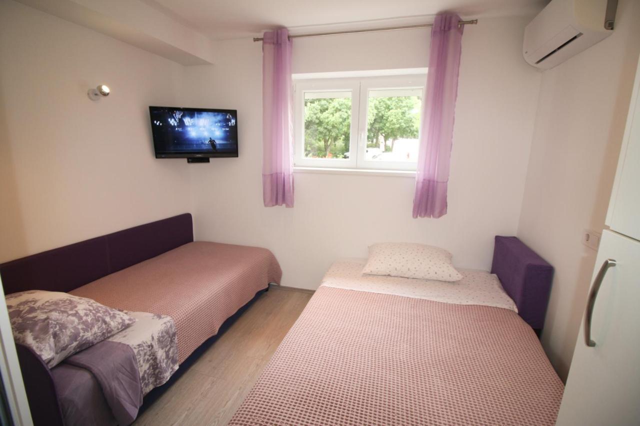 Studio Apartman Ana Сплит Экстерьер фото